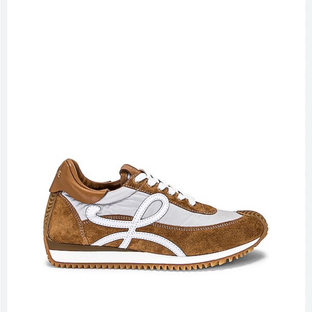 Loewe Flow Runner tan / grey Good Used Condition with box and dust bags